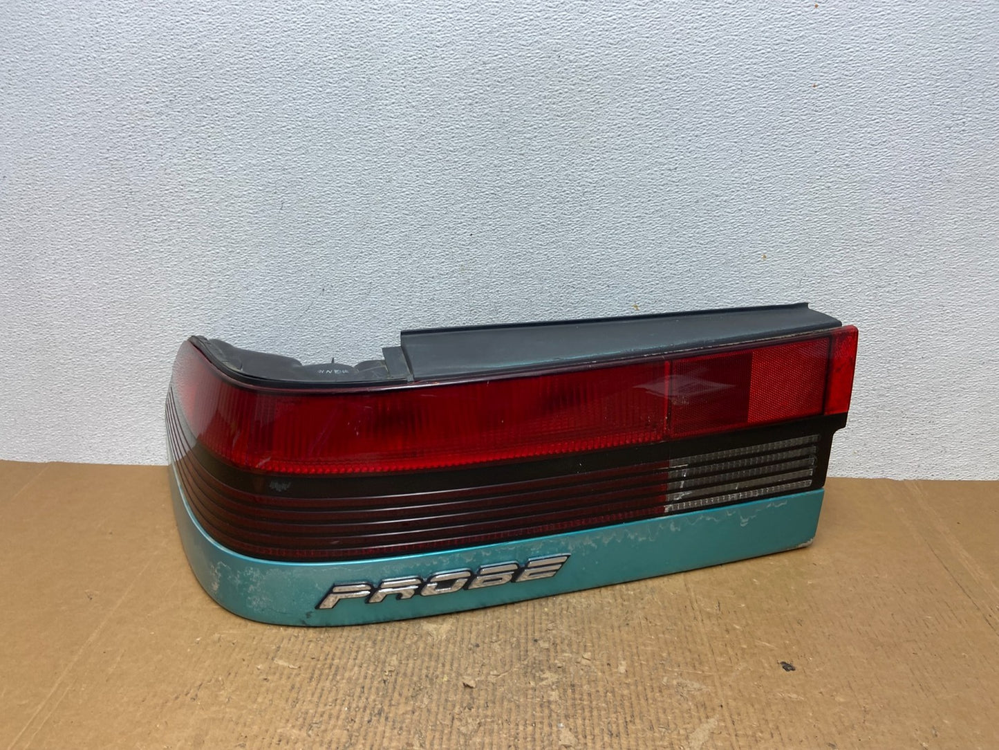 1990 to 1992 Ford Probe GT Left Driver LH Side Tail Light ae2699 DG0