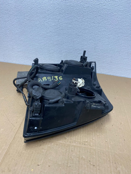 2002 to 2006 Cadillac Escalade Left Driver Lh Xenon HID Headlight Oem AB8136 DW7