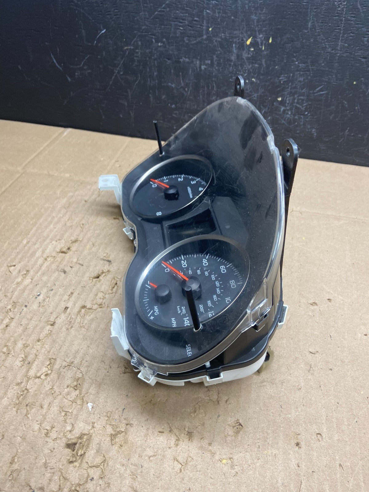 2014 to 2018 Subaru Forester Speedometer Gauge Cluster AB97683