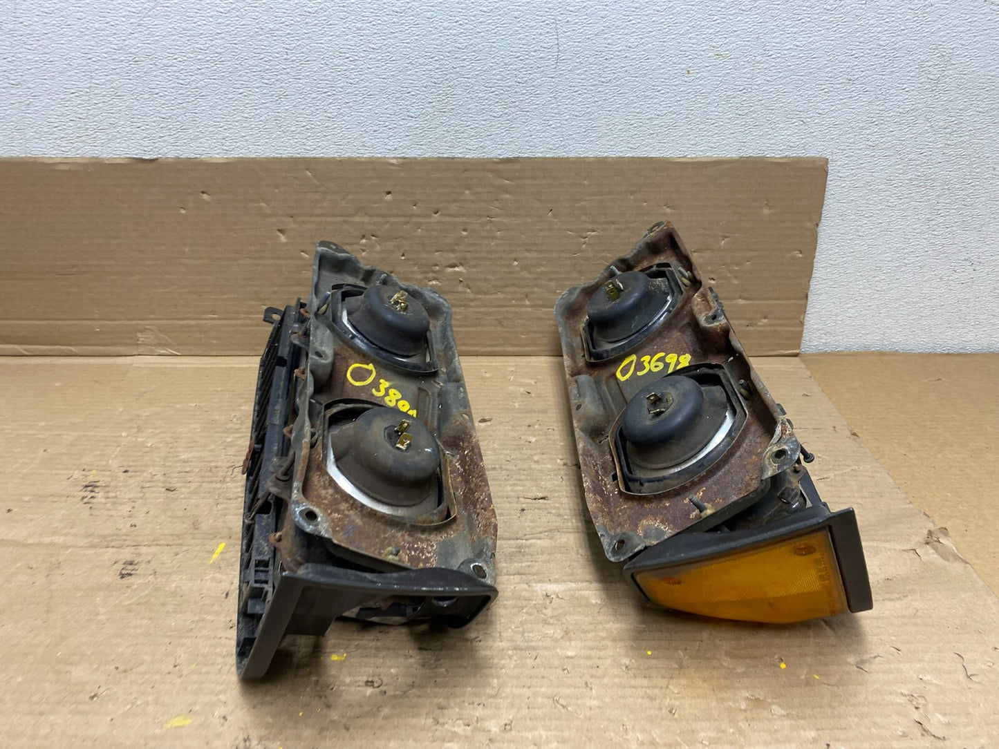 1984 1985 Honda Accord Left+Right Set Headlights + Bezel Oem O3698 DG6
