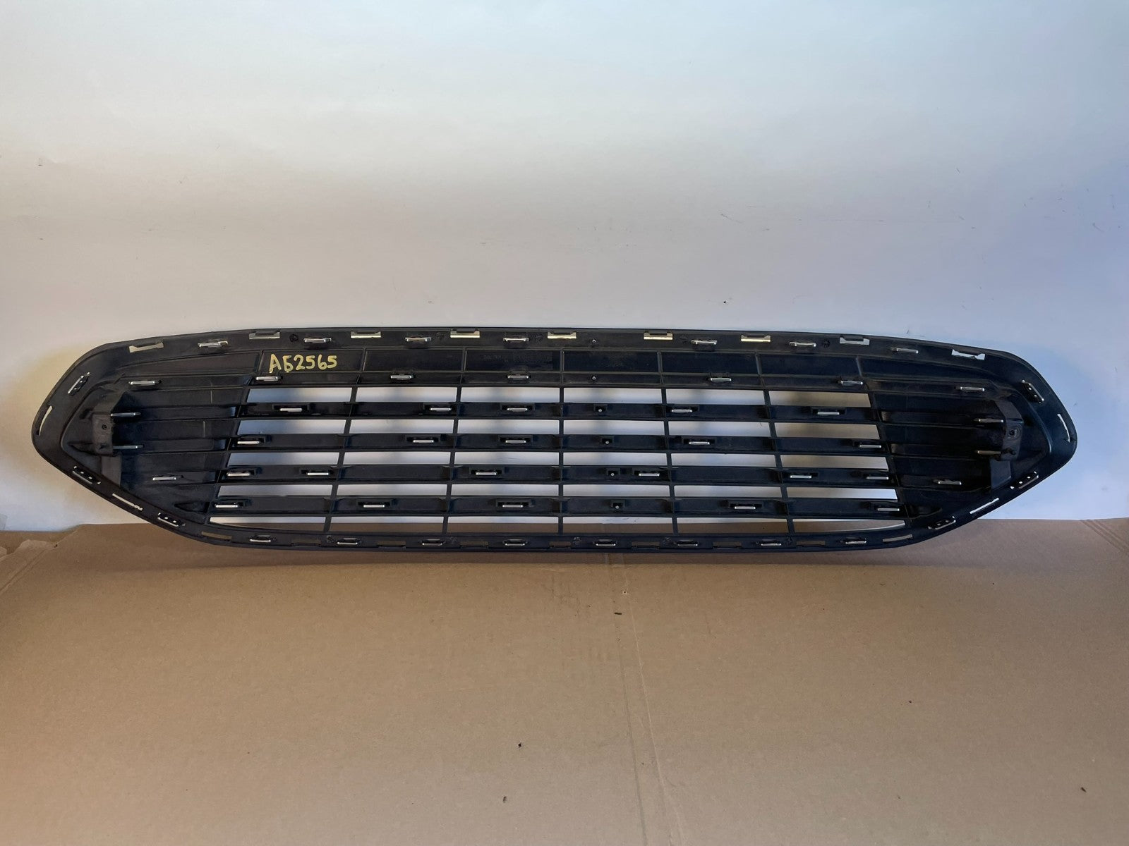 2013 to 2016 Ford Fusion Front Upper Grille Chrome Grill Bumper AG2565 MS3