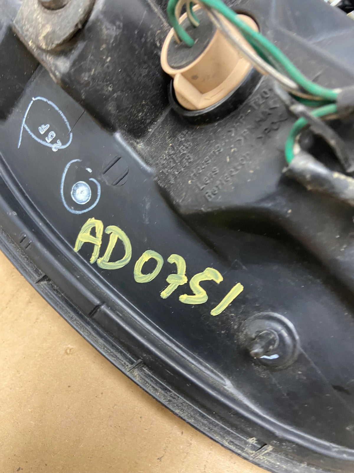2001 2002 2003 Lexus Rx300 Right Passenger Rh Side Tail Light AD0751 LK6