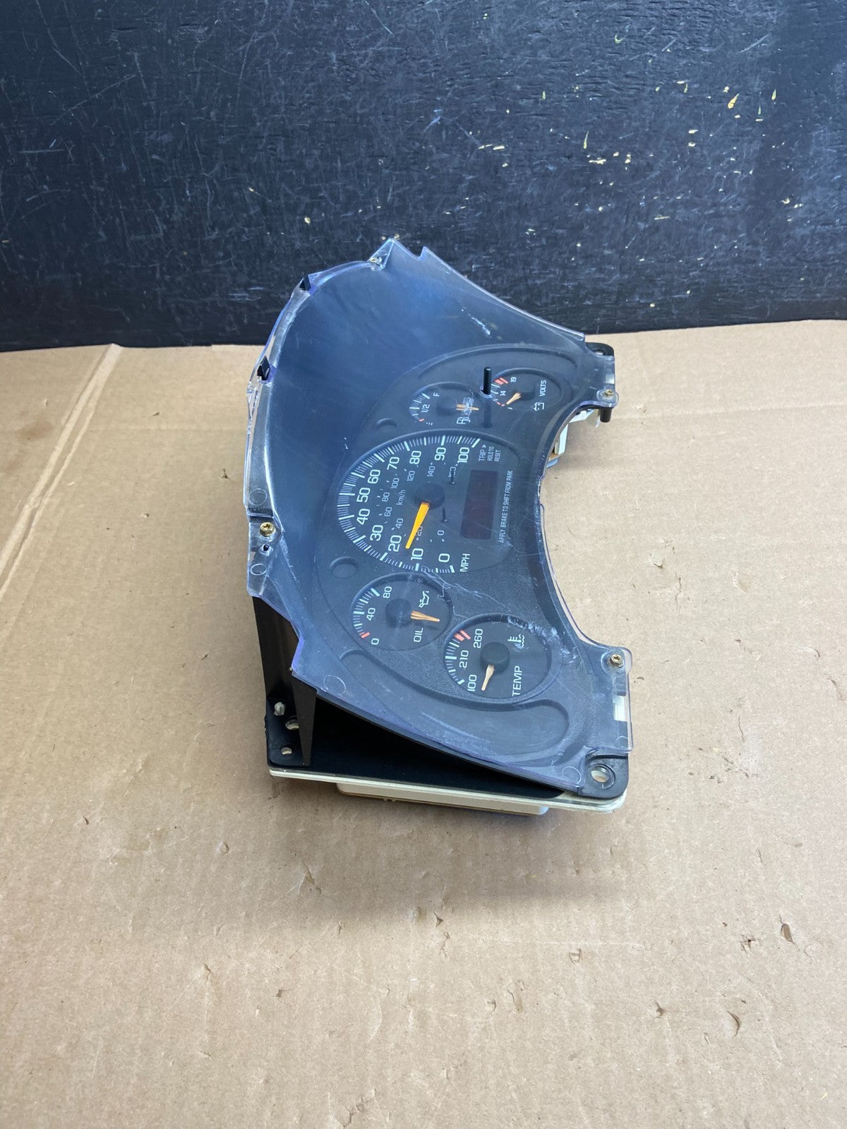 1996 to 2000 Chevrolet Express Speedometer Cluster Gauge AI6302 DW1