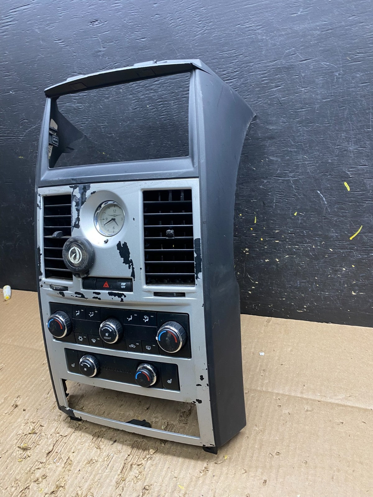 2008 - 2010 Dodge Grand Caravan Radio Bezel Climate Control Heat Heater V7445 DG2