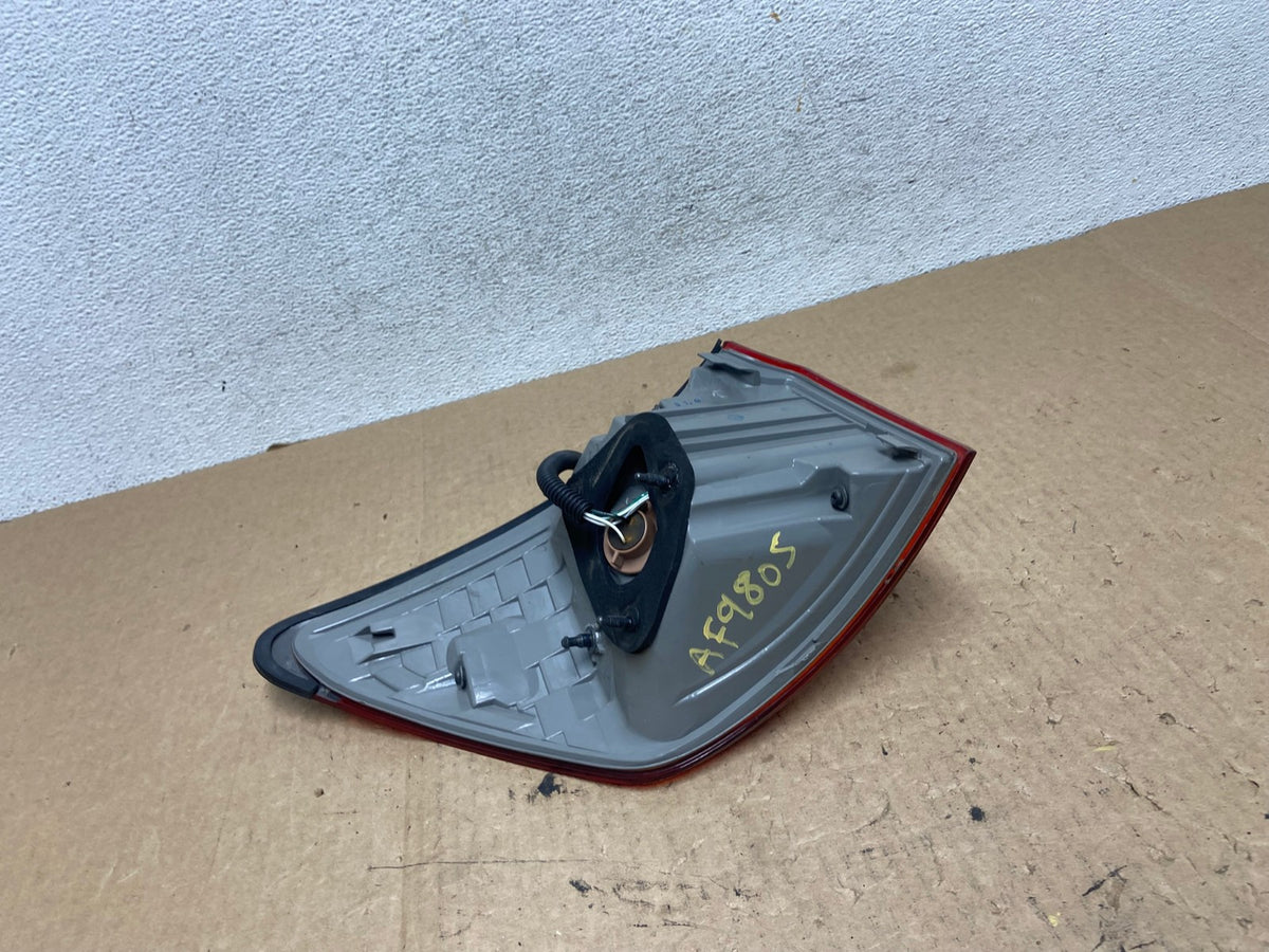 2009 - 2010 Lexus Is250 Is350 Right Passenger RH Side Tail Light AF9805 LK6