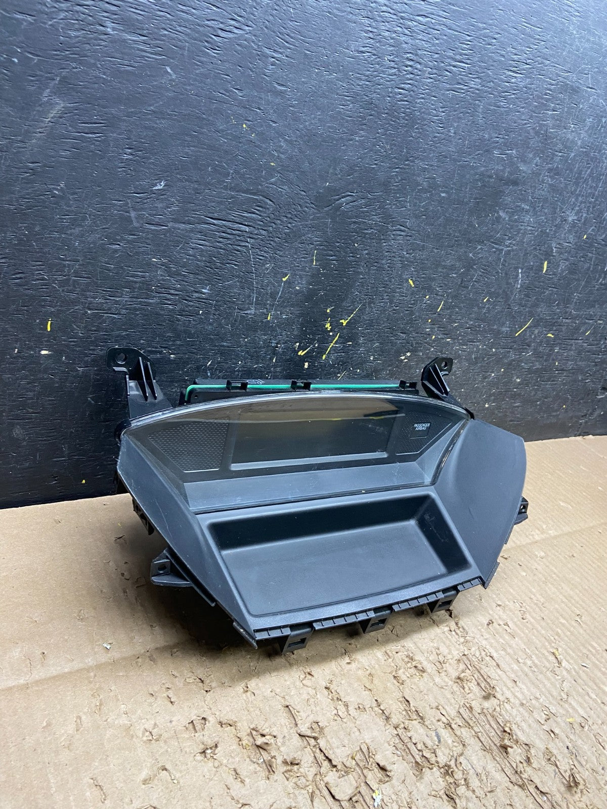 2009 to 2012 OEM Honda Pilot Information Display Screen V7767 DG2