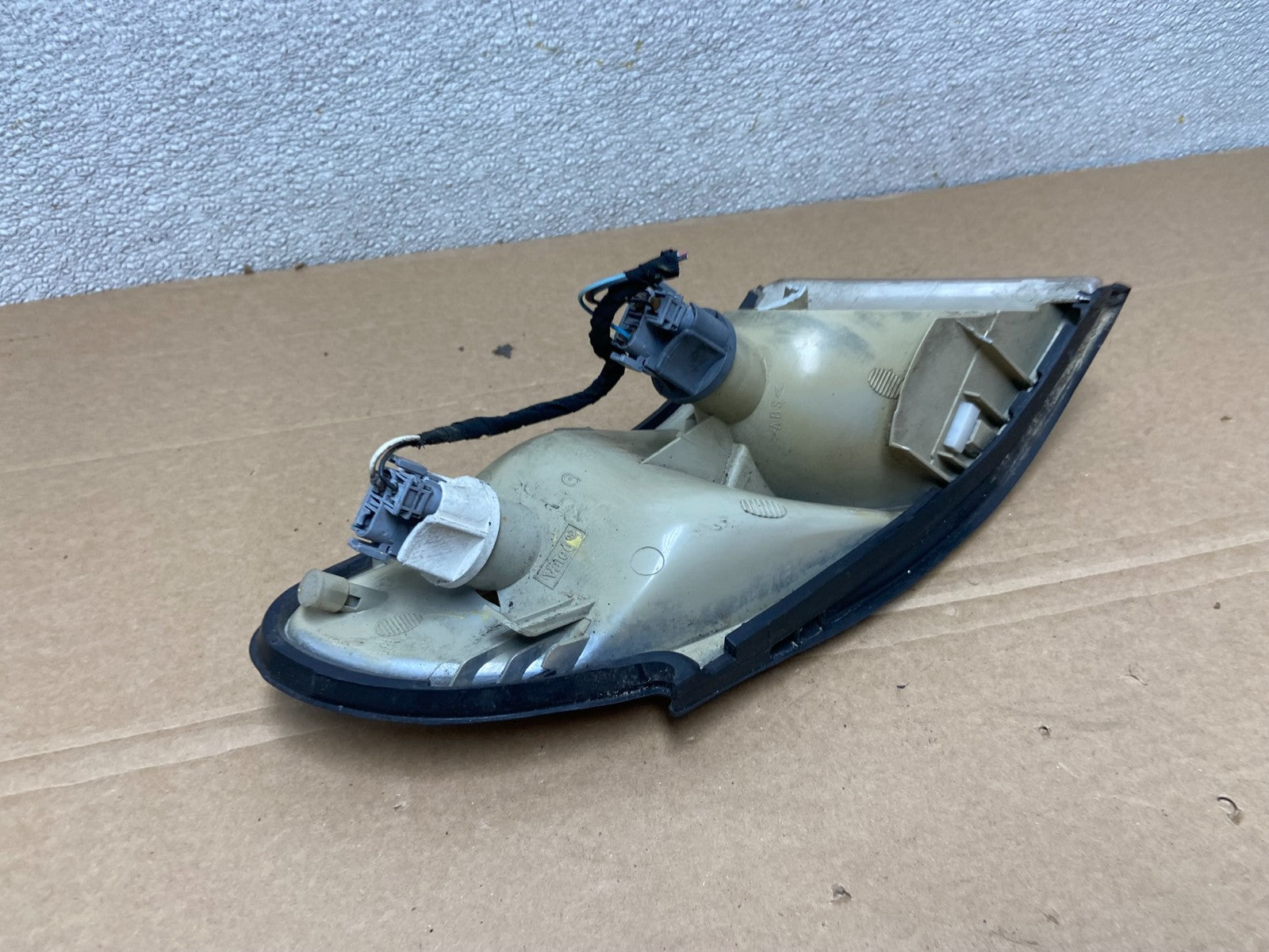 1999 to 2003 Saab 9-3 Front Left Driver LH Side Turn Signal AB3466 DG9