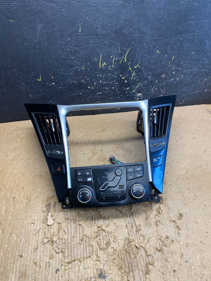 2011 to 2013 Hyundai Sonata Ac Heater Climate Control Temperature z9948 DG0