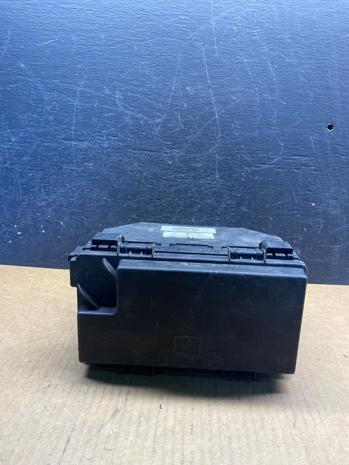 2010 Liberty Nitro TIPM Power Integrated Fuse Box Module ah5001 DG3