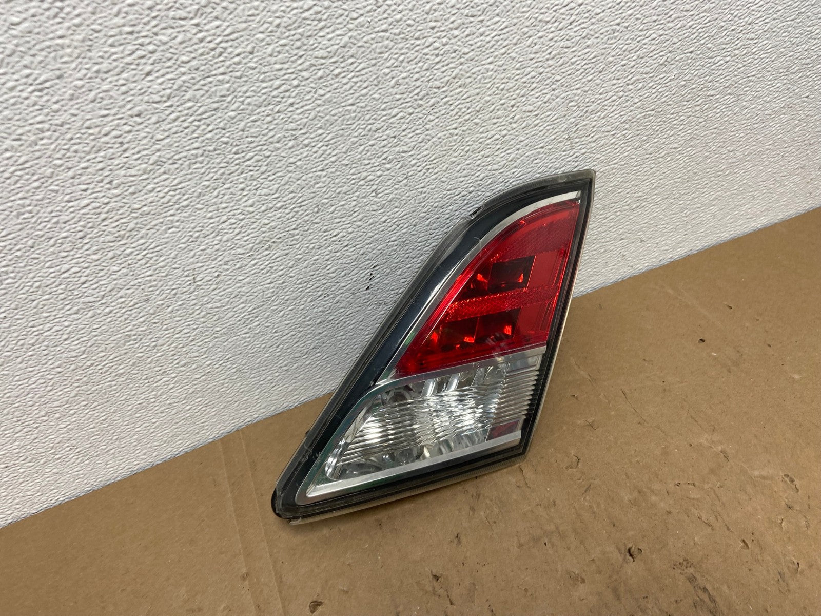 2009 - 2013 Mazda 6 Right Passenger RH Inner Tail Light Oem AB6913 LK2
