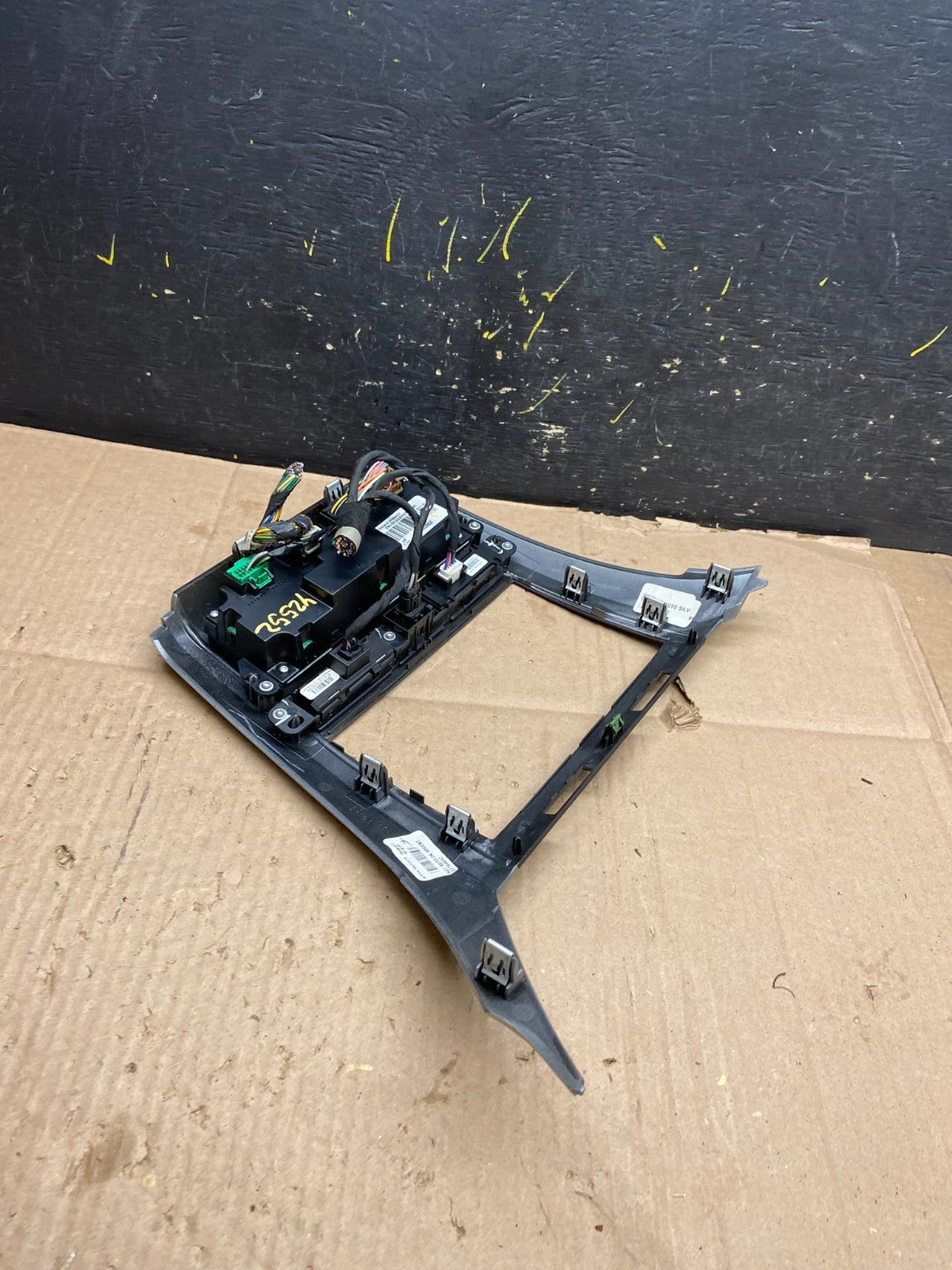 2008 to 2012 Buick Enclave AC Heater Climate Control Unit Y2552 DG5