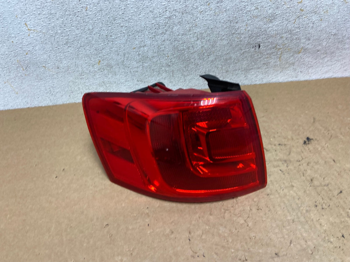 2011 to 2014 Volkswagen Jetta Left Driver LH Side Tail Light AI3668 LK0