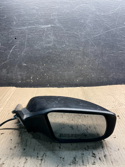 2013-2015 Nissan Altima Right Passenger View  Door Mirror OEM X4586 GD9