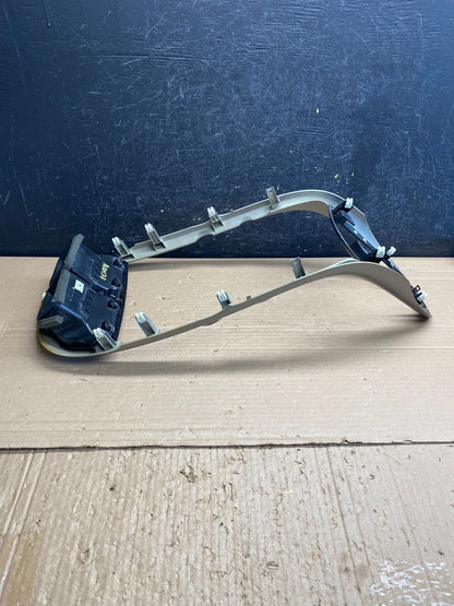 2013-2015 Chevrolet Malibu Center Dash Radio Switch Air Vent Trim Bezel AG01384
