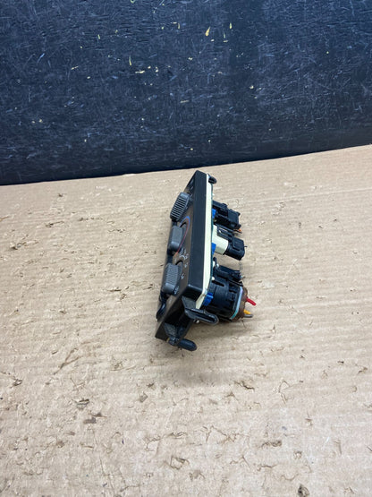 1998-2002 Chevrolet S10 Blazer HVAC A/C Heater Climate Control Module AG8671 DG2