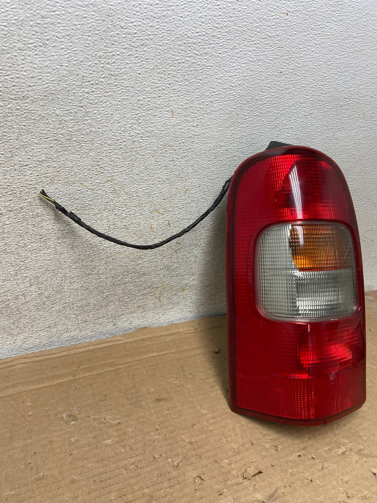 1997 - 2005 Pontiac Montana / Venture Left Driver Side Tail Light AH8926 LK2