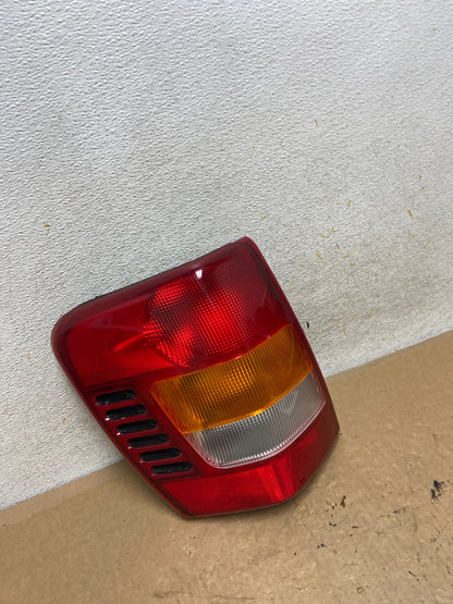 1999 - 2004 Jeep Grand Cherokee WJ Left Driver Lh Tail Light DEPO AI3539 LK2