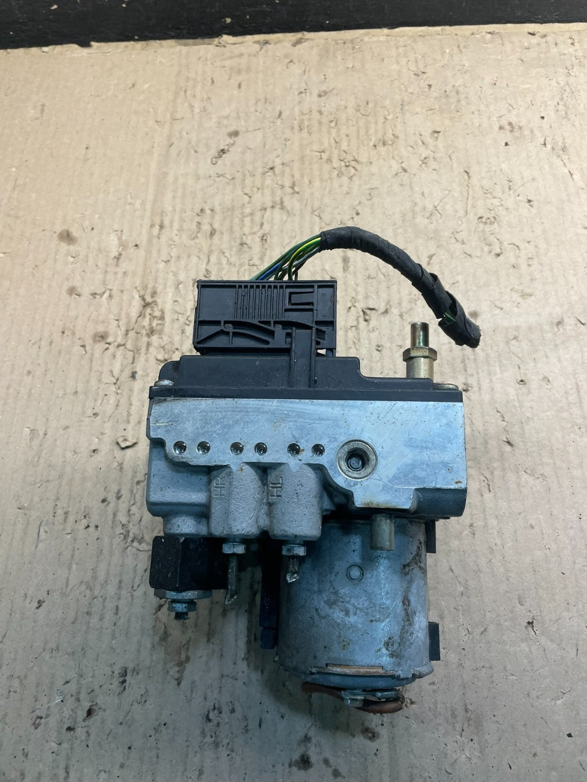 1996 1998 Mercedes R129 SL320 SL500 ABS ASR Control Module  x0978 DG0