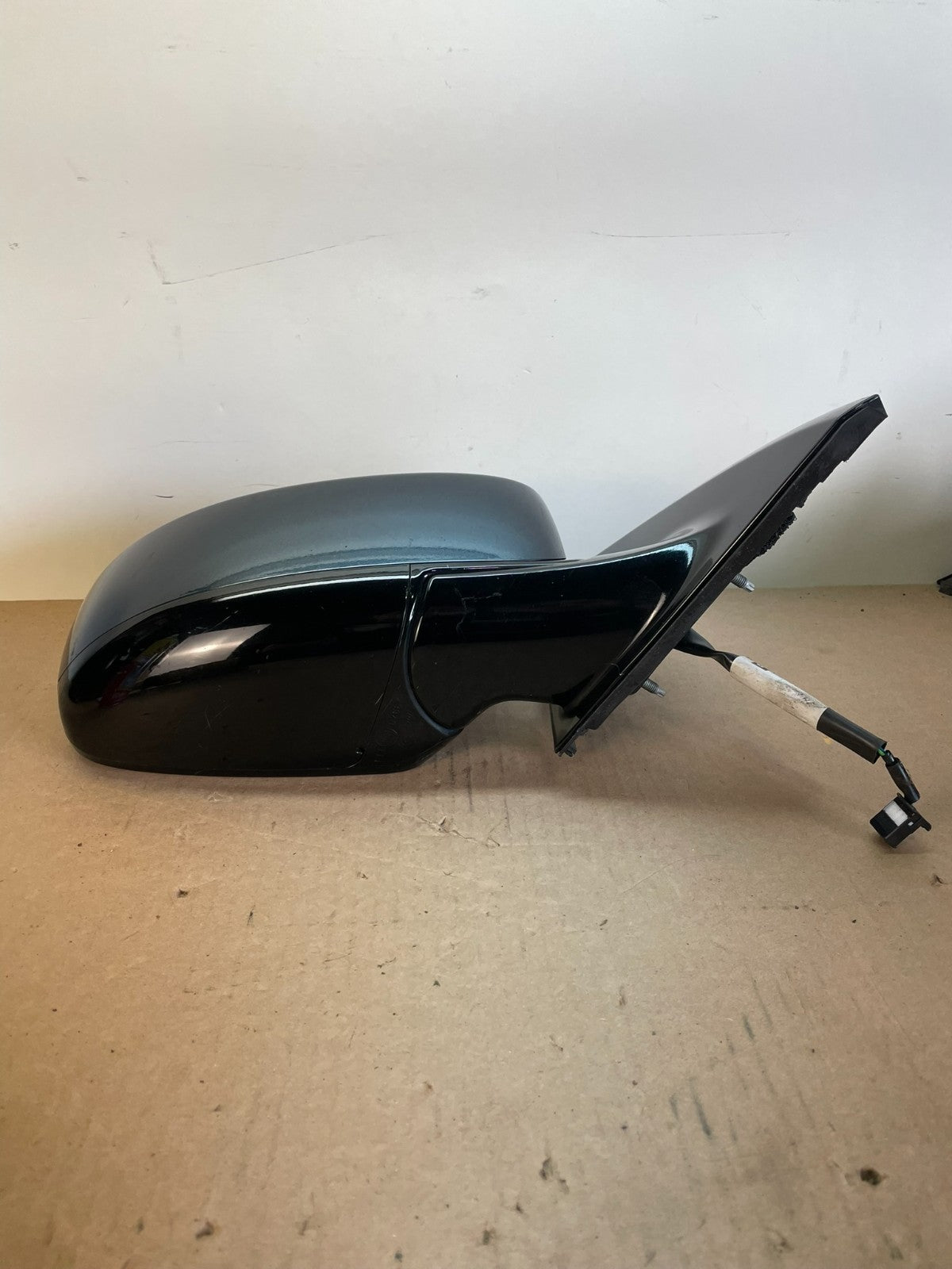 2013 to 2016 Nissan Pathfinder Right Passenger View Door Mirror AG2545 MS3