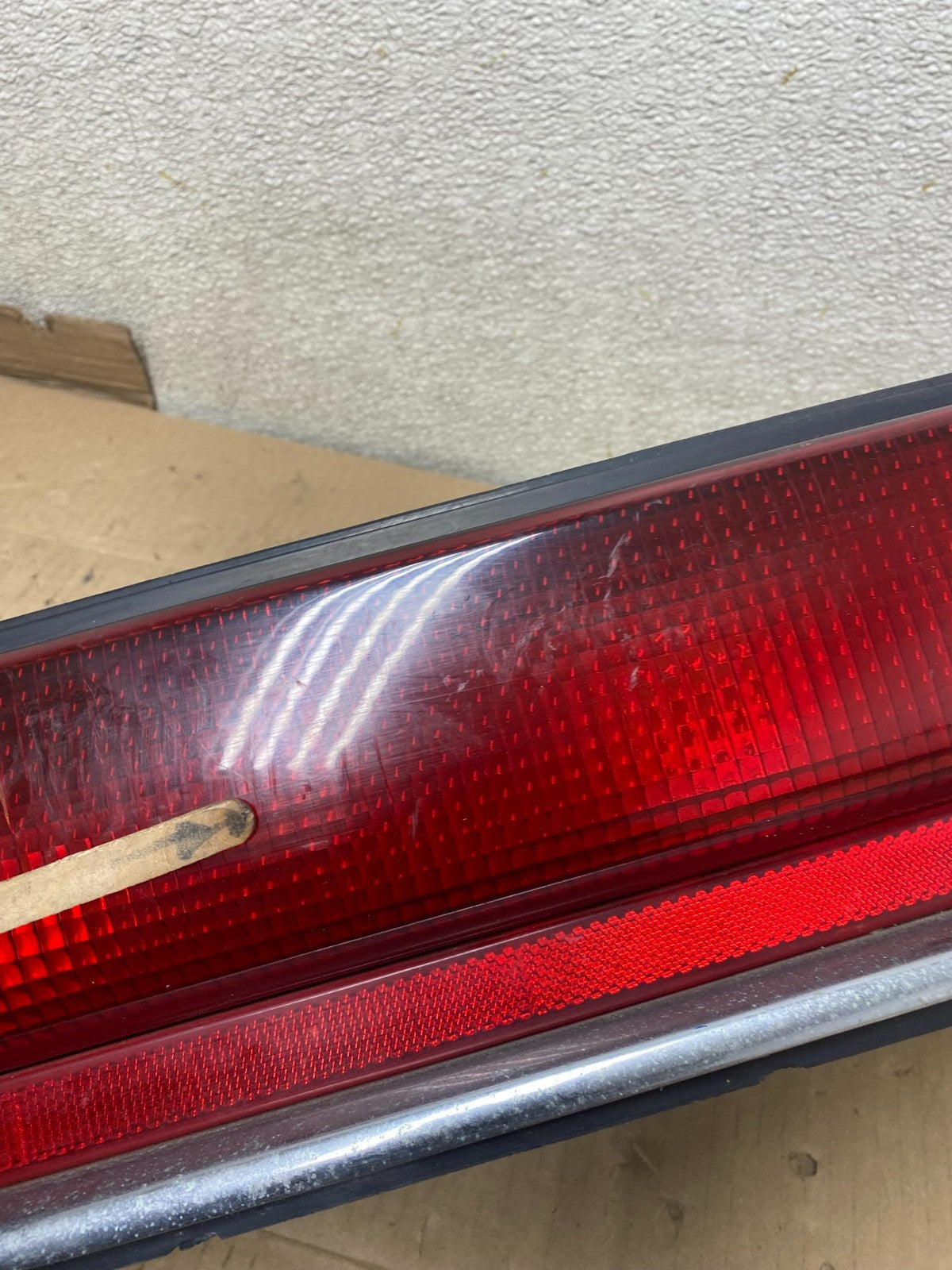 1991 to 1996 Buick Roadmaster Right Passenger RH Tail Light U2957 DG4
