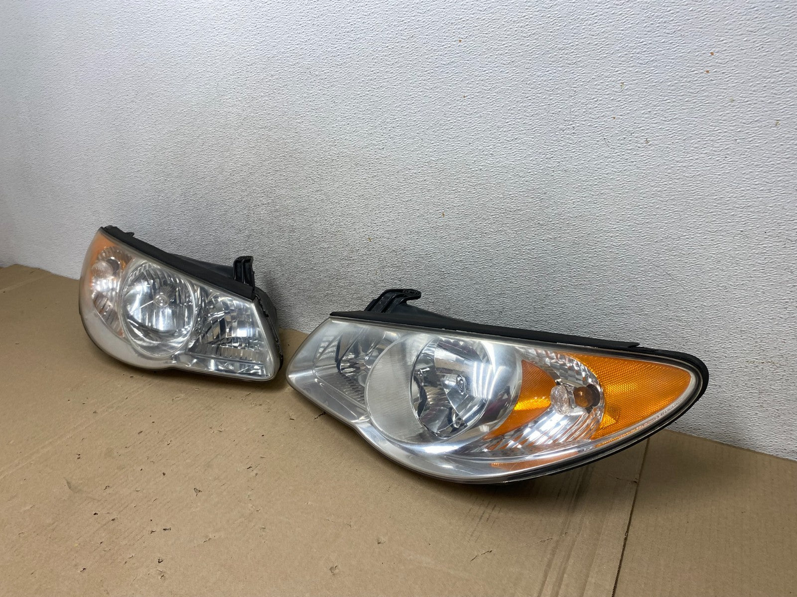 2007 2008 2009 2010 Hyundai Elantra Left+Right Side Headlights AG6857 DW1