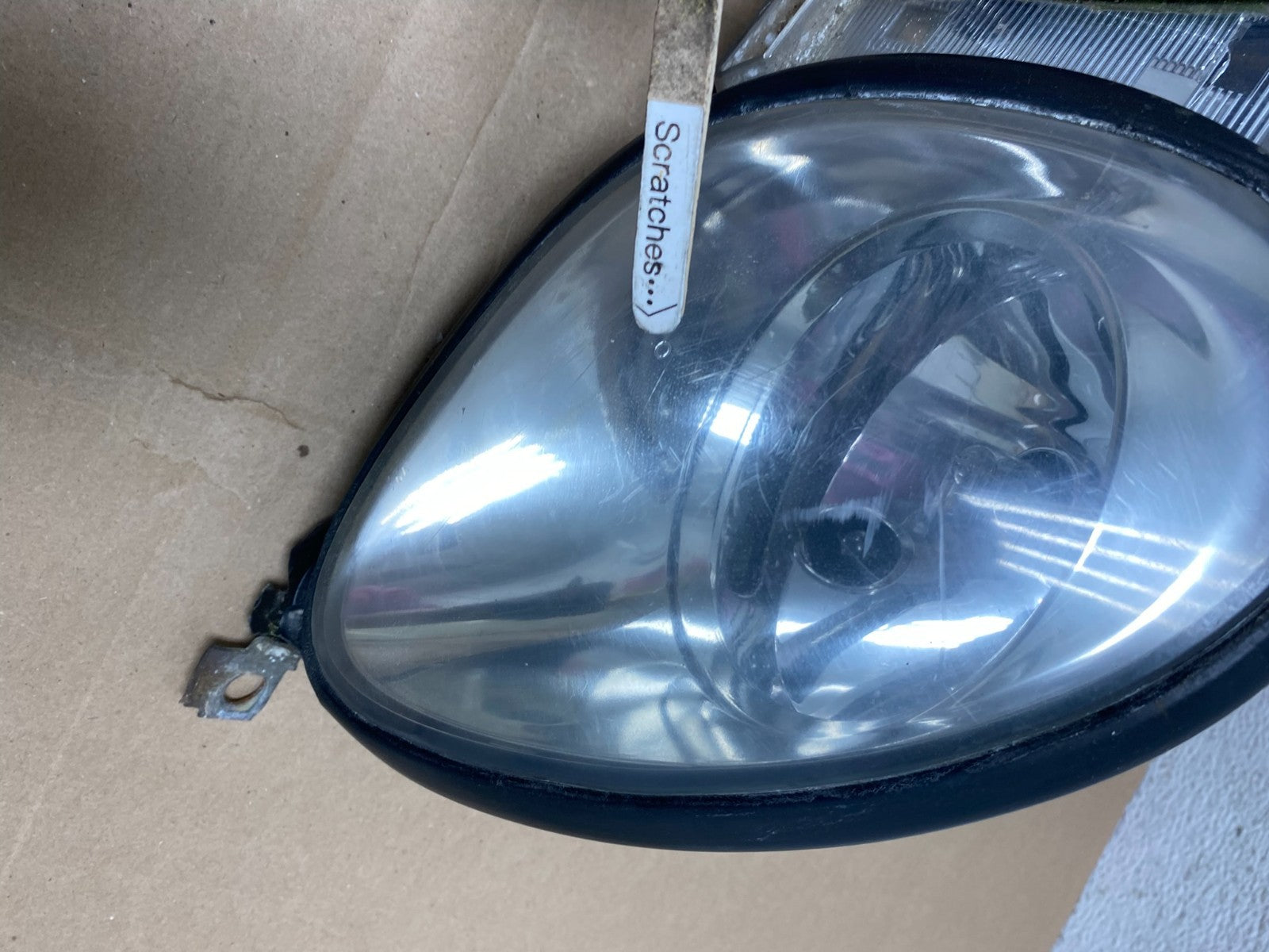 2001 to 2005 Lexus GS430 Gs300 Right Passenger Headlight Xenon HID AE4833 DW4