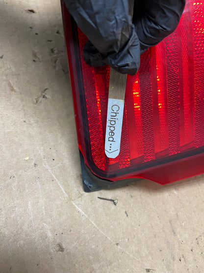 2002 to 2005 Ford Explorer Right Passenger Rh Side Tail light AH4243 LK3