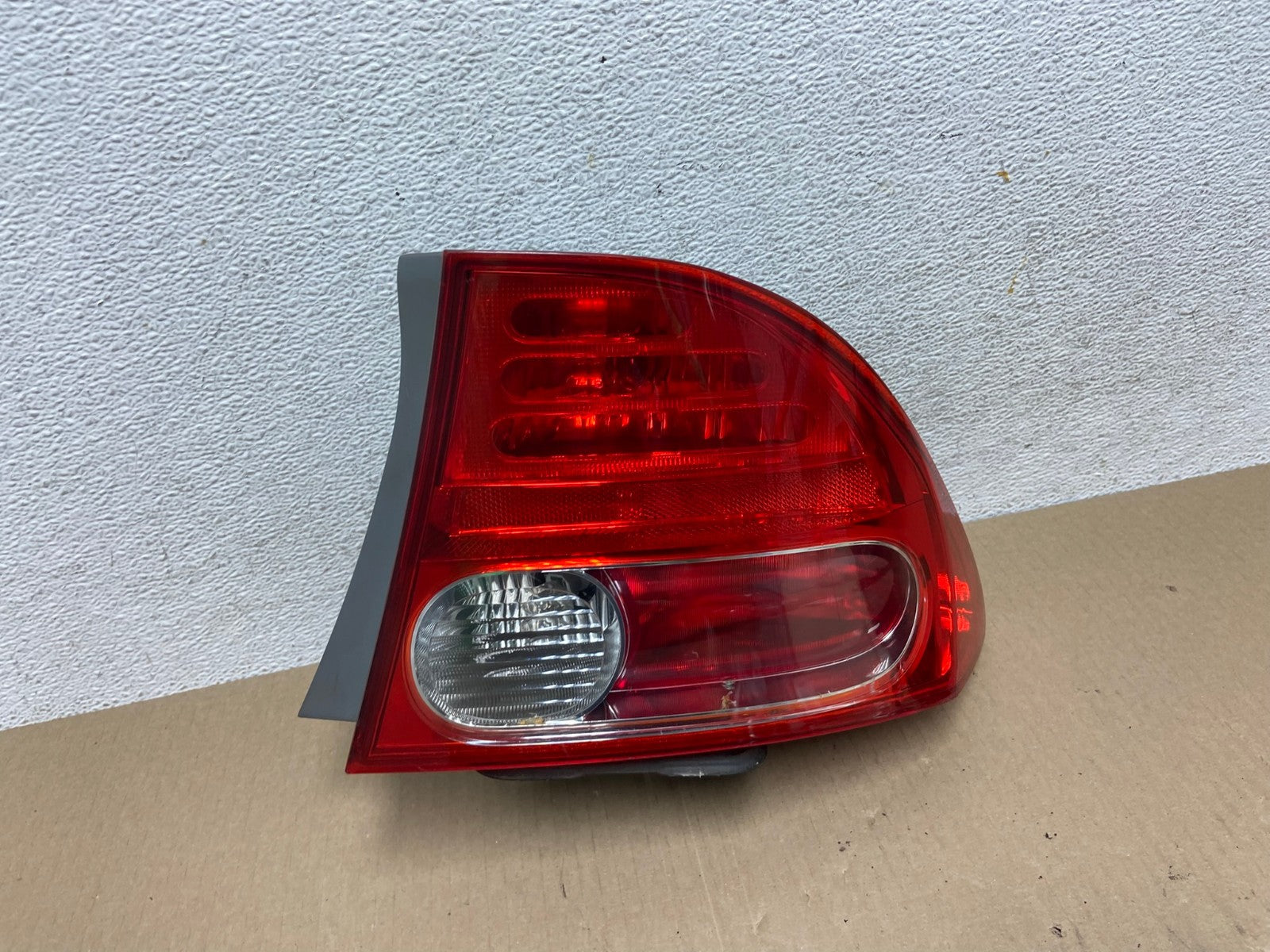 2006 2007 2008 Honda Civic Right Passenger Rh Side Tail Light AE6966 LK0