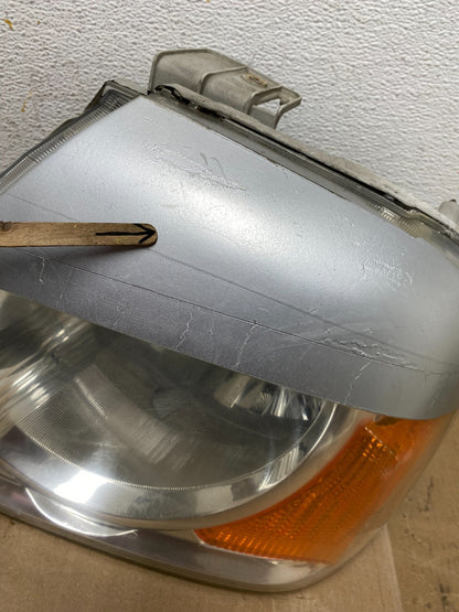 2004 to 2006 Suzuki XL-7 XL7 Left+Right Side Halogen Headlights AE88075