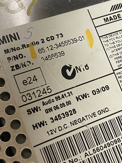 2007 - 2010 Mini Cooper Speedometer Cluster Gauge OEM Z4281 DG5