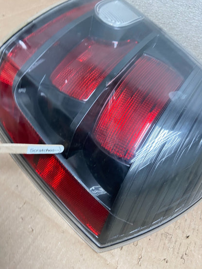 2007 to 2012 Nissan Sentra Right Passenger Rh Black Tail Light Oem Y2606 DW3