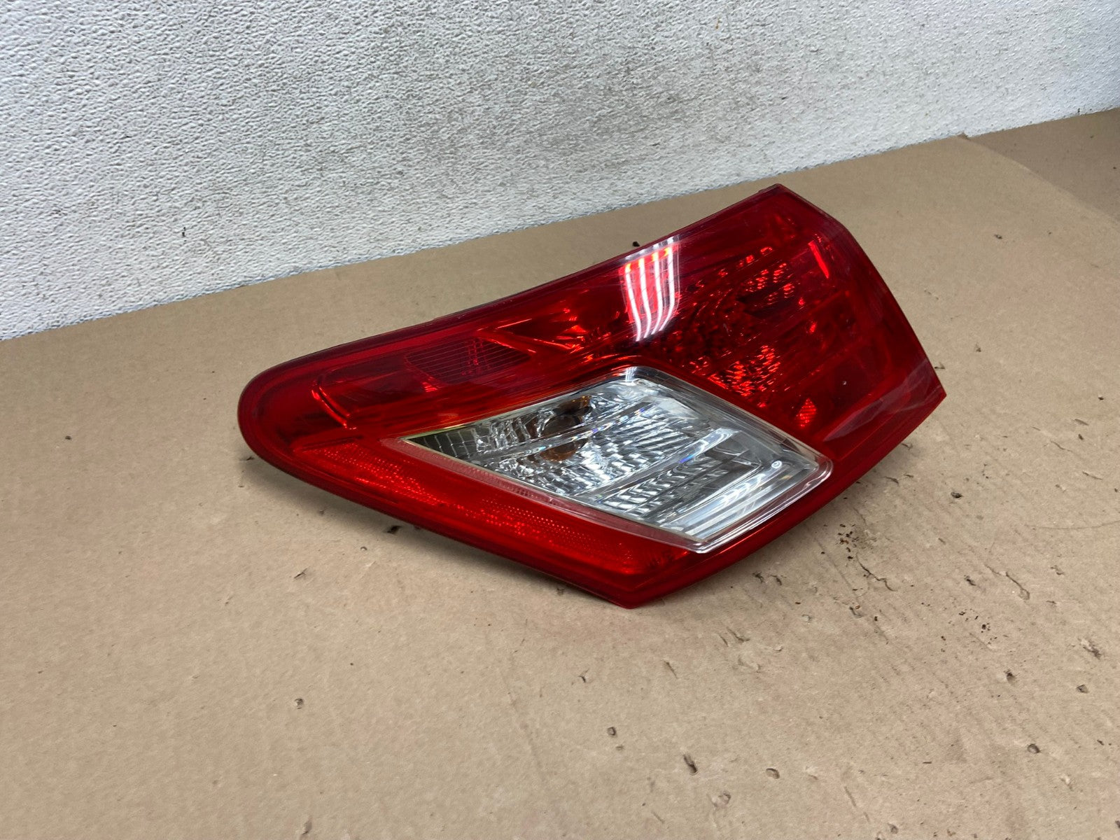 2007 - 2009 Lexus ES350 Left Driver LH Side Tail Light AG6774 LK2