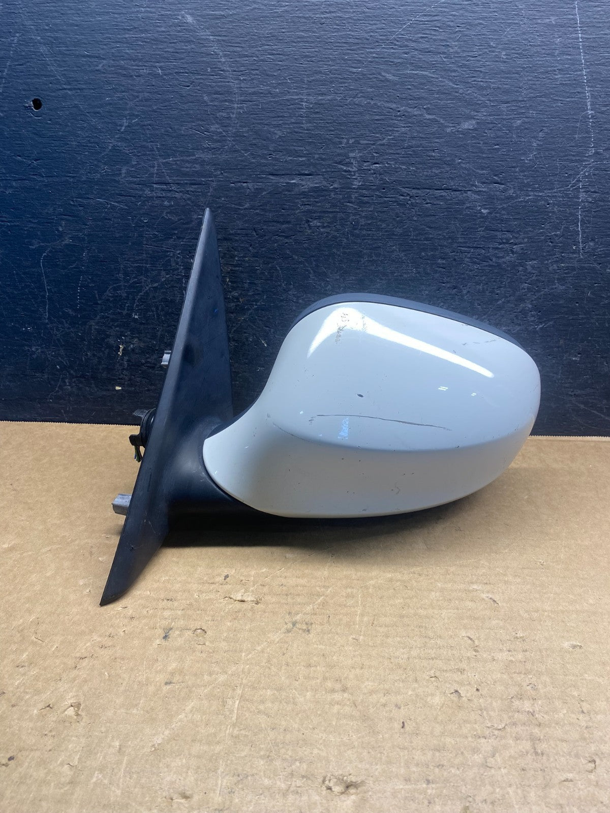 2009 to 2011 BMW 3-Series Left Driver LH Side View Door Mirror af6655 DG0