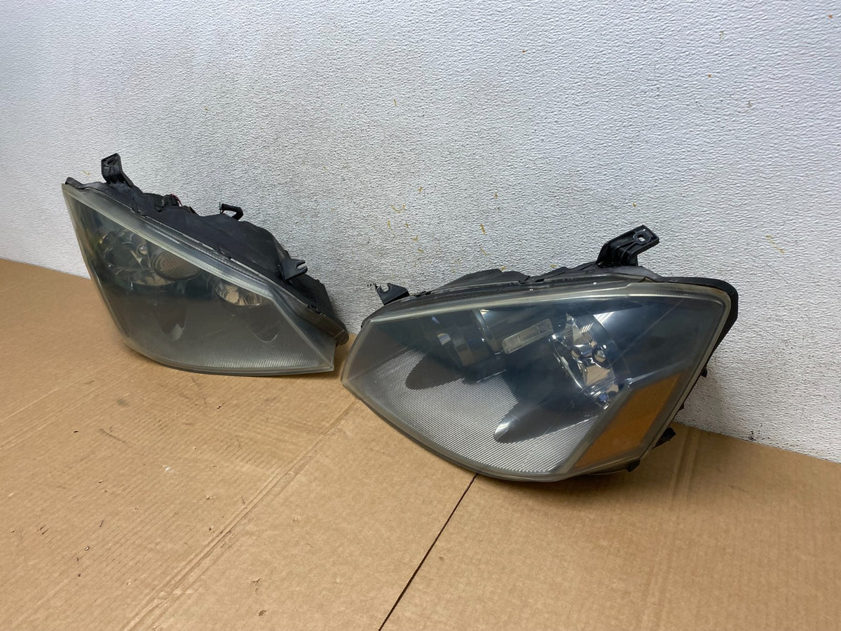 2005 to 2006 Nissan Altima Left+Right Set Halogen Headlights AI3816 DW1