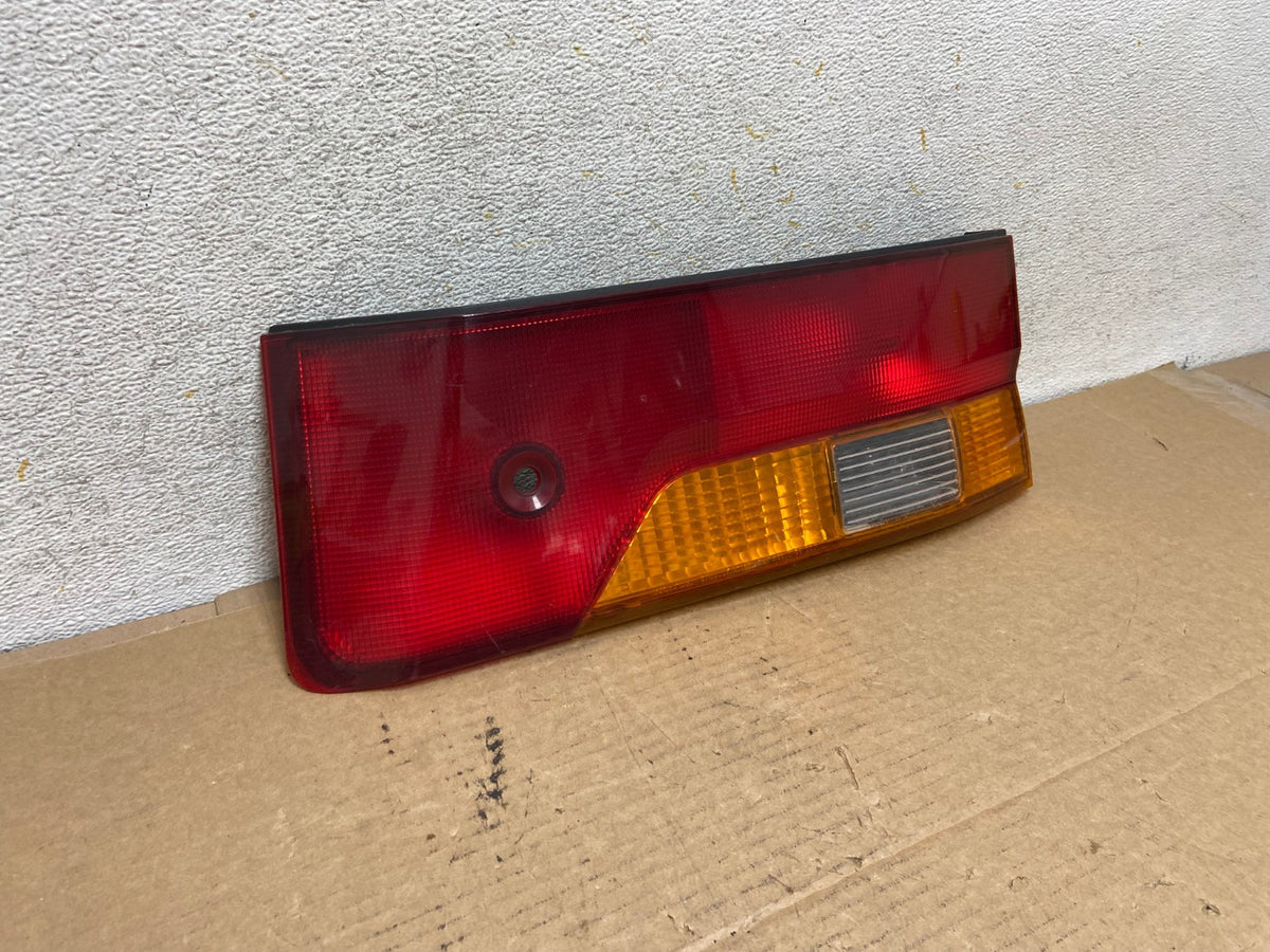 2002-2004 Honda Odyssey Right Passenger RH Side Tail Light Inner AH7905 LK1