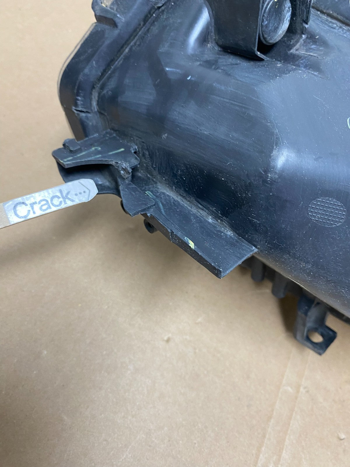 2012 2013 2014 Toyota Prius V Left Driver LH Side Halogen Headlight AD7860 DW9