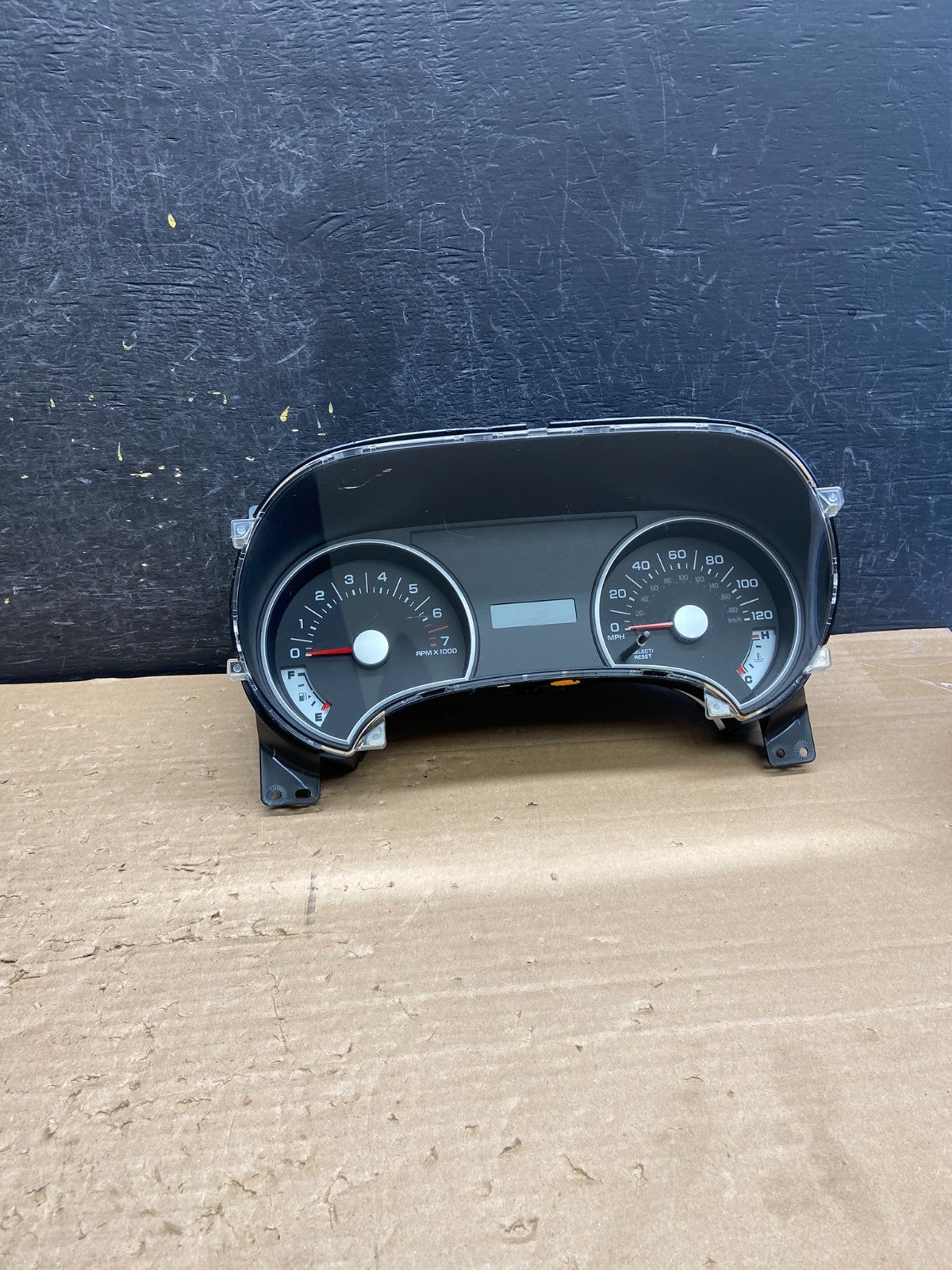 2008 Ford Explorer Speedometer Cluster Gauge AG8614 DG0