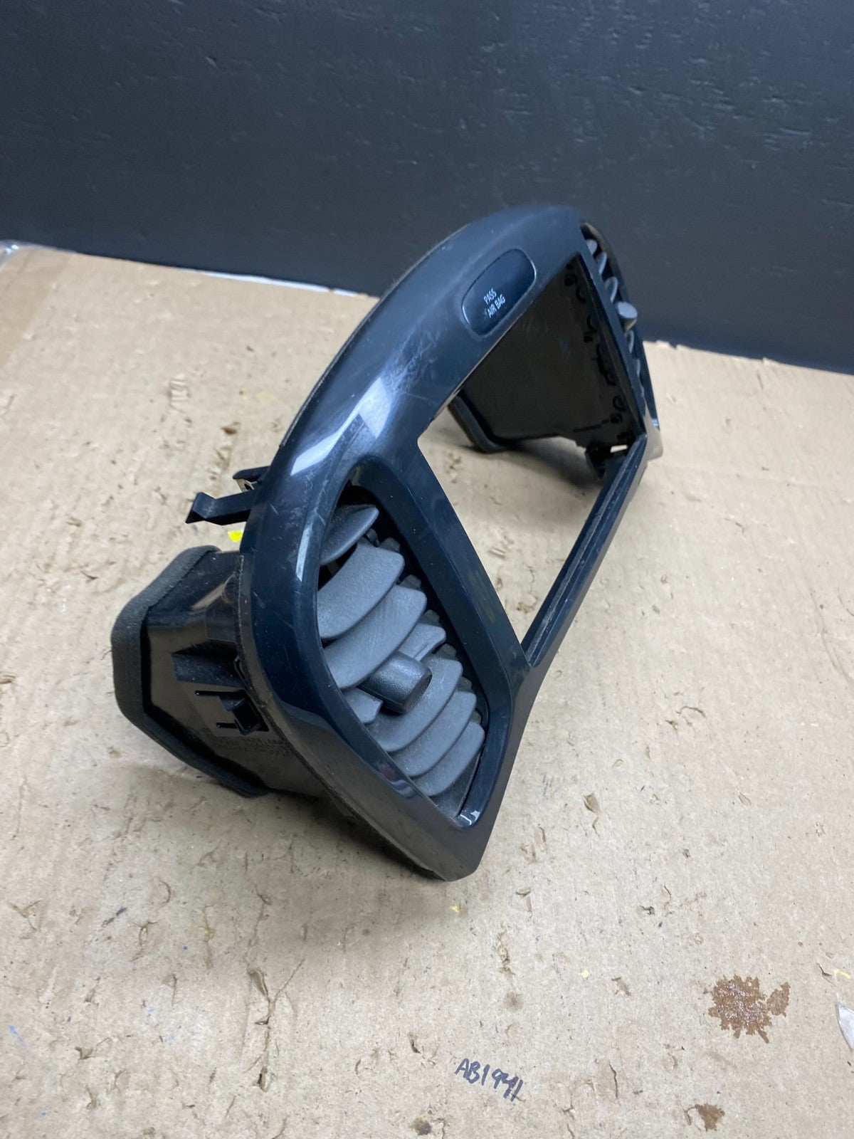2011 to 2014 Nissan Juke Center Console Radio Bezel Trim OEM  AB5621 DG1