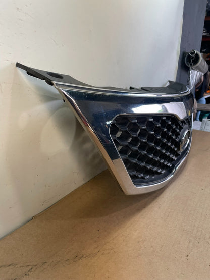 2011 2012 2013 Kia Sorento Front Upper Grill Grille AF8772 DG2