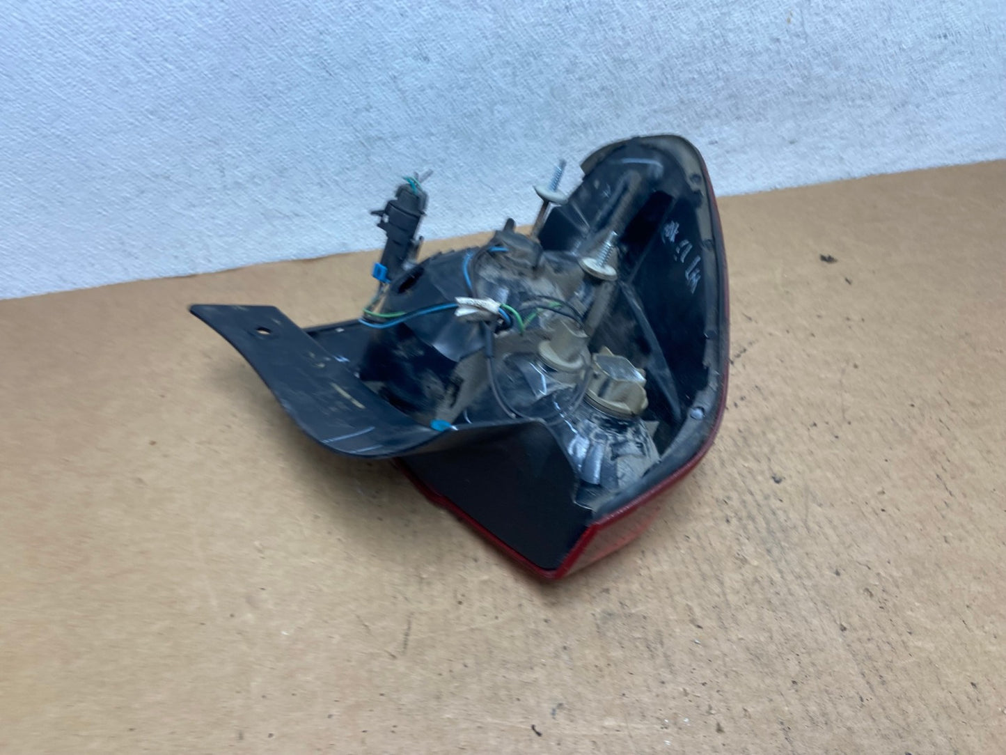 2004 to 2008 Chevrolet Malibu Right Passenger Rh Side Tail Light AD4678 LK5