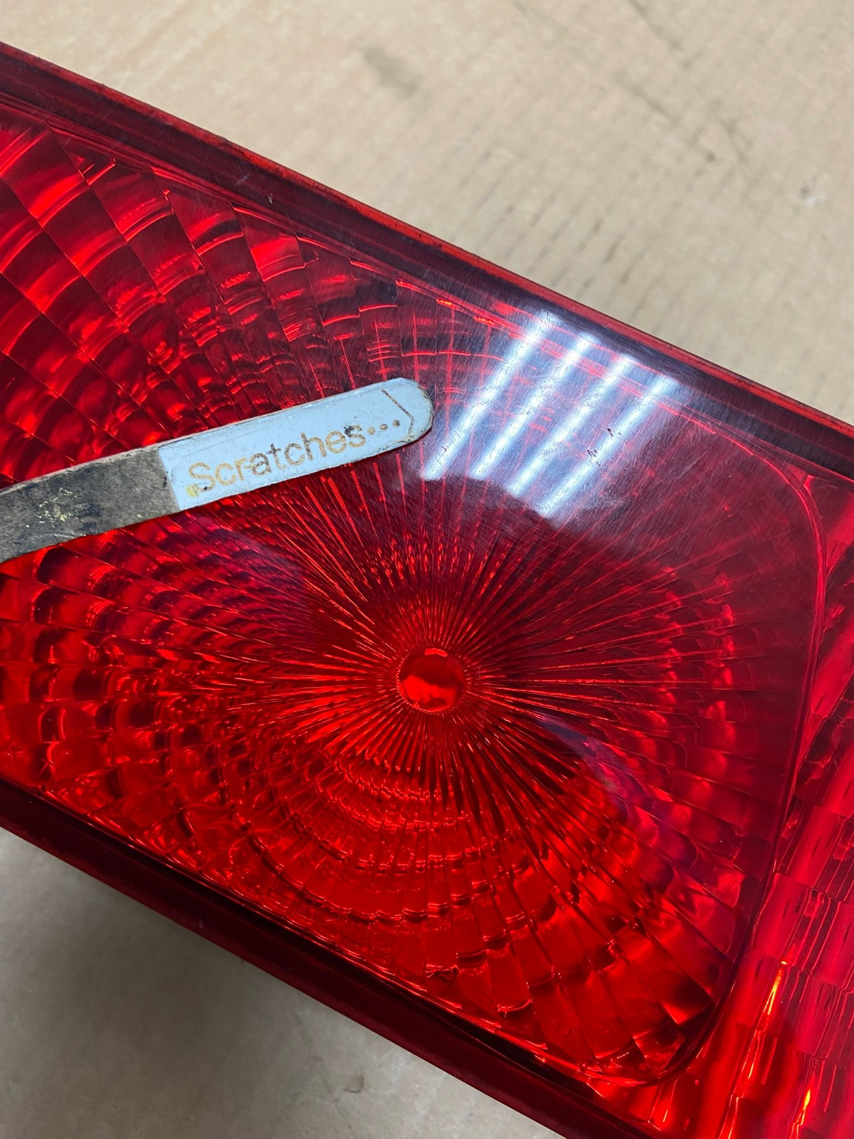 2000 to 2001 Toyota Camry Tail Light Inner Left Driver Lh Inner AI3771 LK3