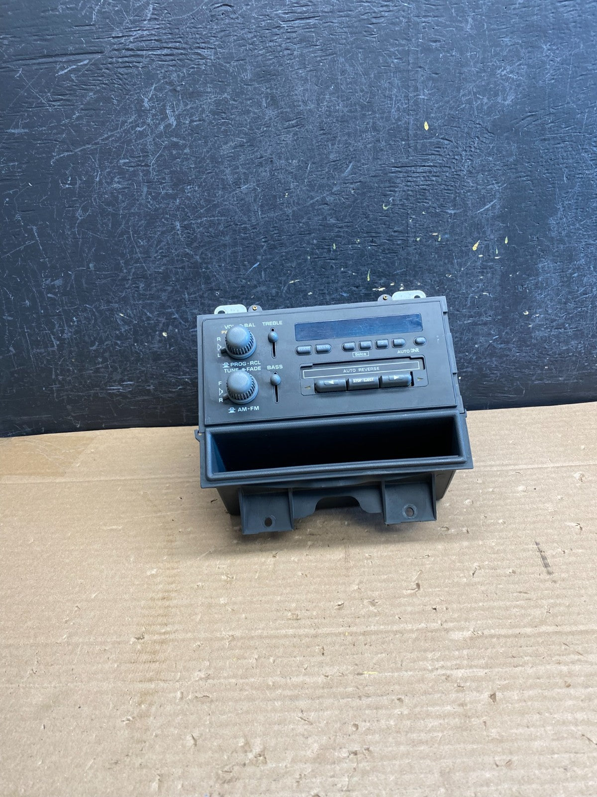 1994 to 1997 Chevrolet Radio S10 S15 SONOMA Radio CD Player AG6340 DG0