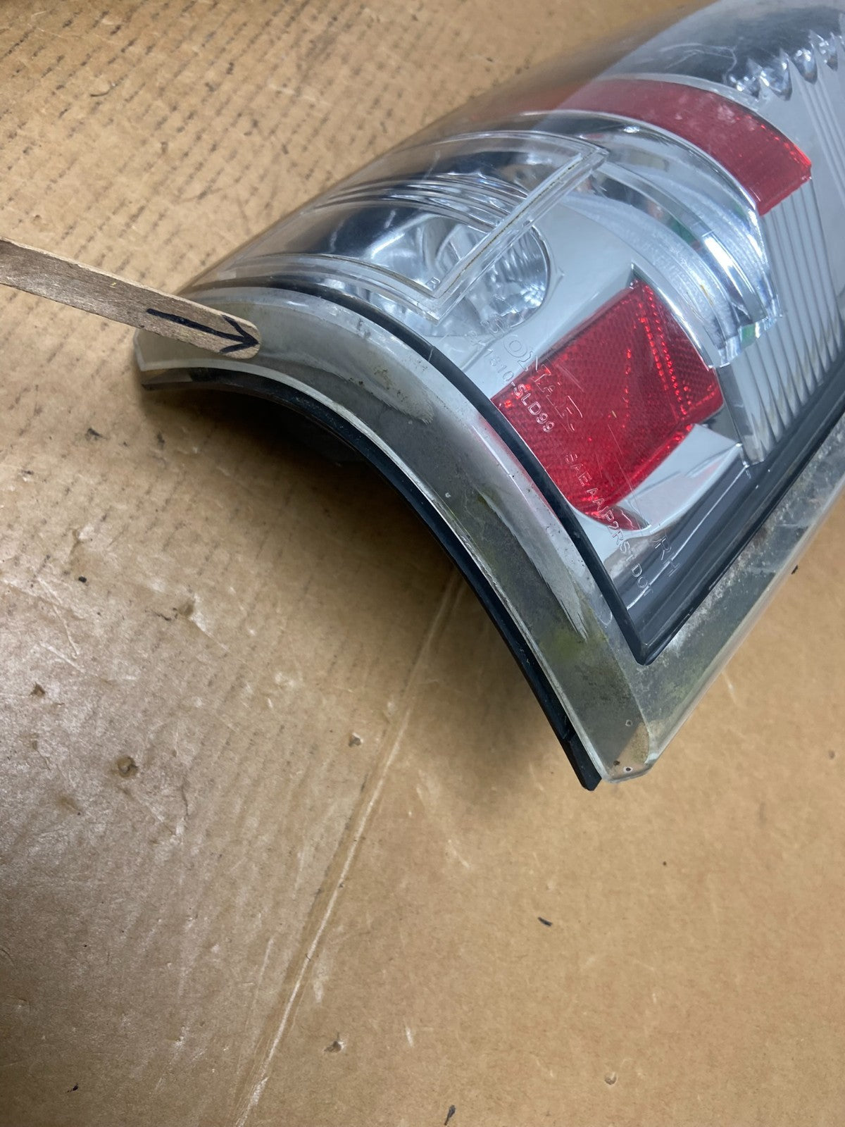 1999-2002 Chevrolet Silverado 1500 Left+Right Set Side Tail lights ad9085 DG6