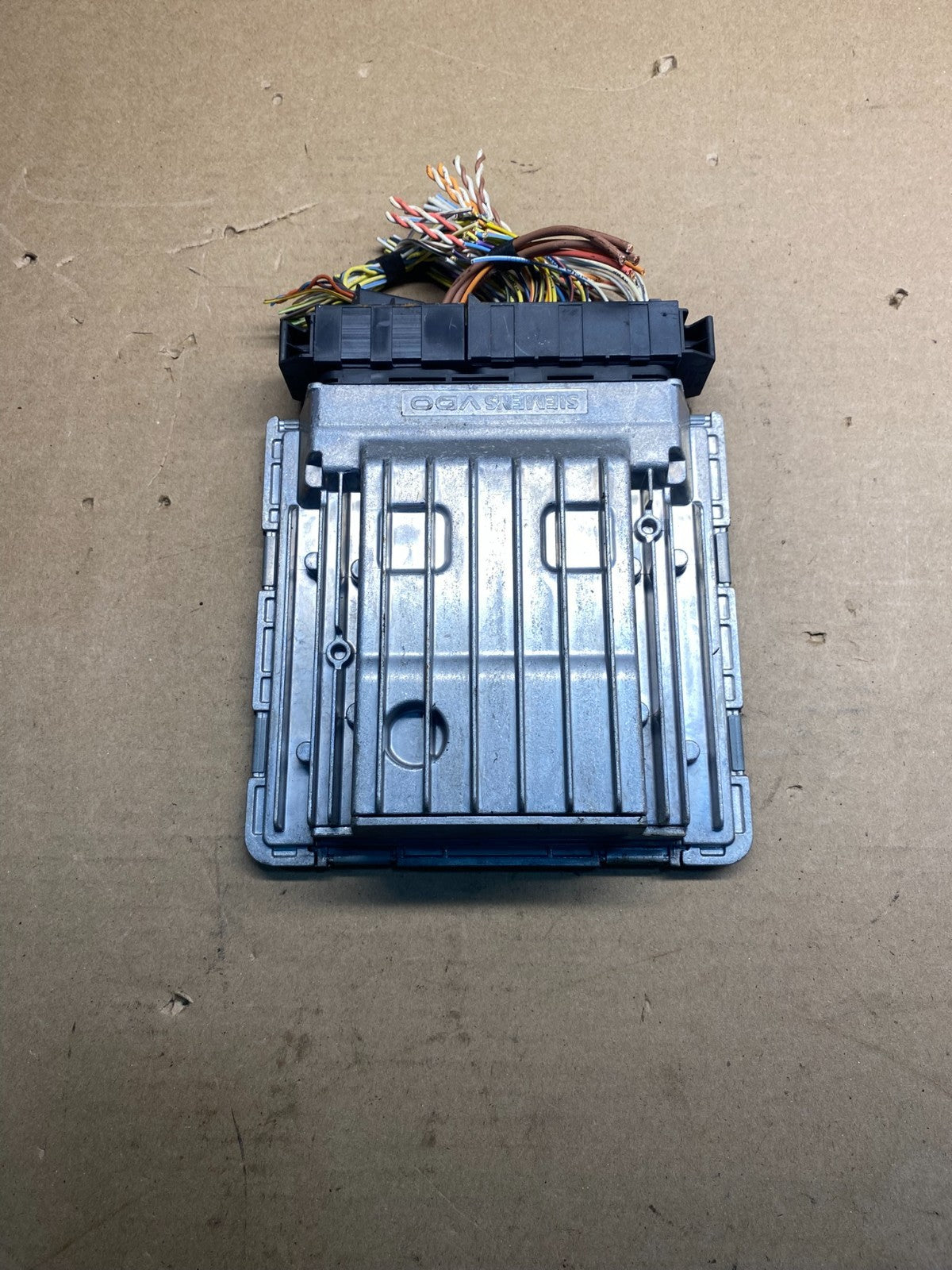2007 to 2010 BMW N54 335i 535i Engine ECU ECM Computer Module 7583332 AB7182 DG1