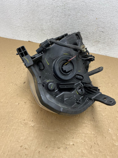 2008 to 2012 Nissan Versa Headlight Right Passenger Rh Side AF8083 DW6