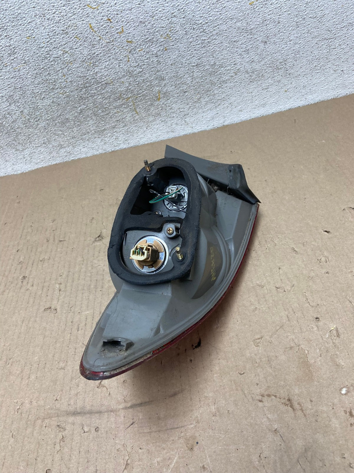 2003 - 2005 Mazda 6 Left Driver LH Side Tail Light AH6828 LK7