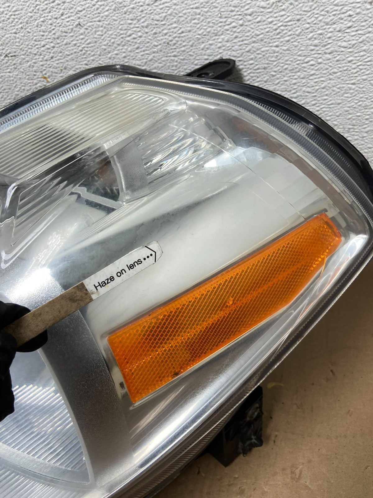 2008 to 2012 Nissan Versa Headlight Halogen Left Driver Lh Side AD7750 DW3