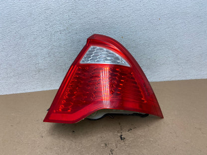 2010 2011 2012 Ford Fusion Right Passenger Side Tail Light AF4684 LK0