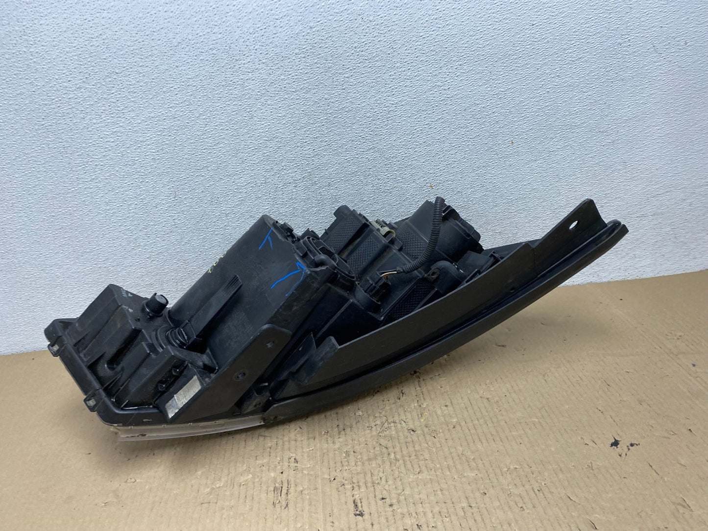 2015-2018 Kia Sedona Left Driver Lh Side Headlight Halogen AF5997 DW4