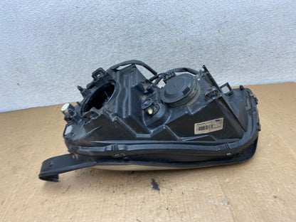 2003 to 2013 Volvo XC90 Right Passenger Rh Side Headlight Halogen AI9182 DW8